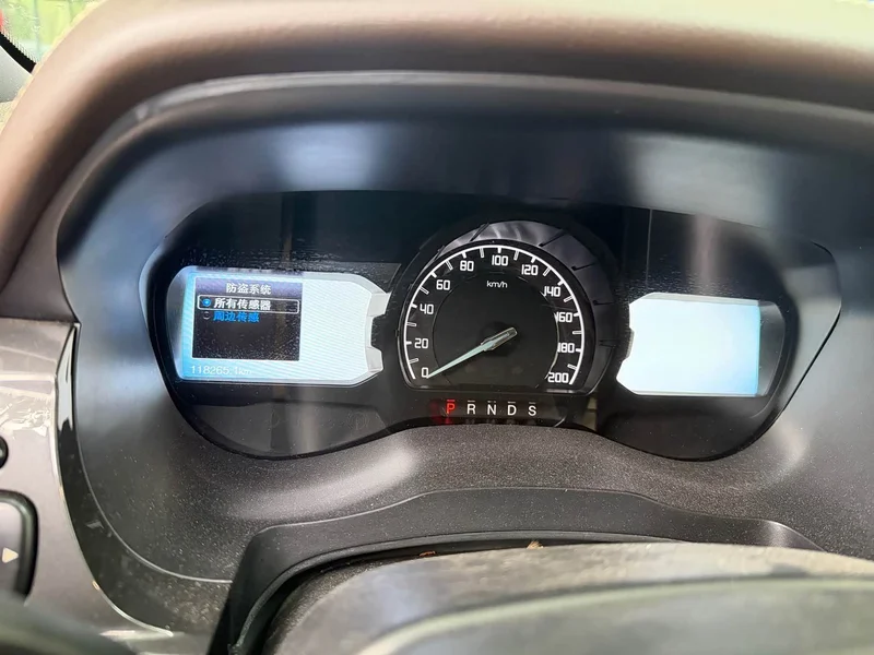 Ford Everest — фото 6