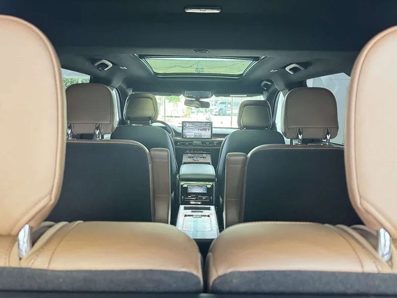 Lincoln Aviator — фото 13