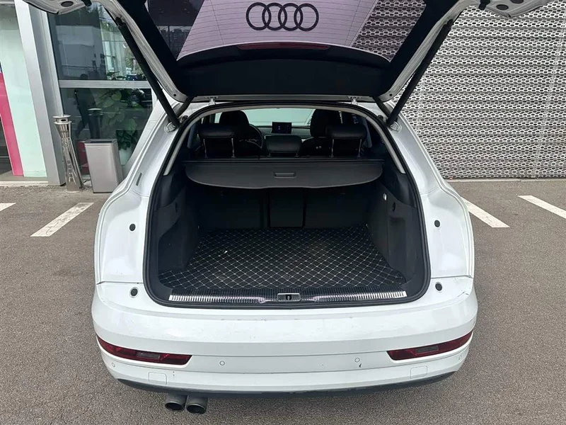 Audi Q3 — фото 15