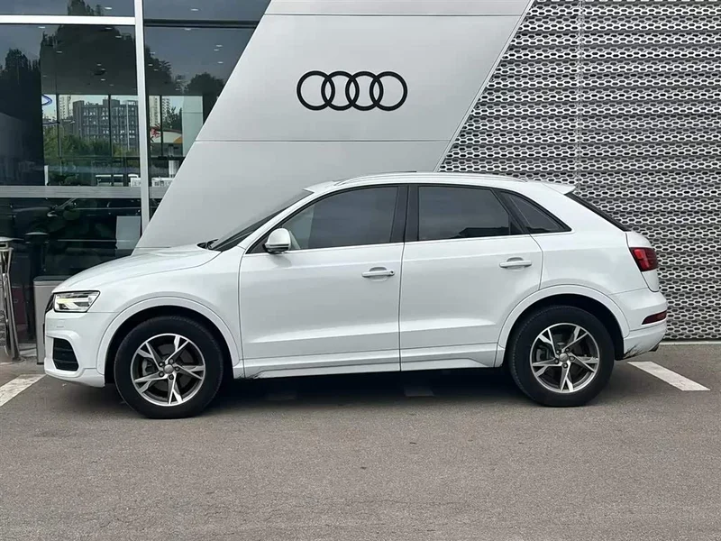 Audi Q3 — фото 3