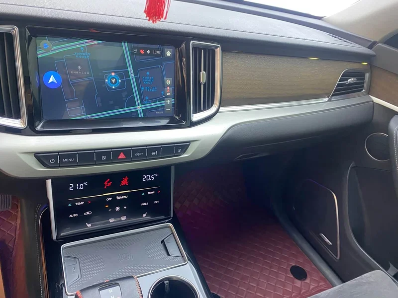 Hongqi HS7 — фото 10
