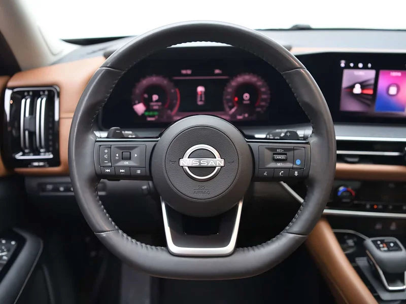 Nissan Pathfinder — фото 18