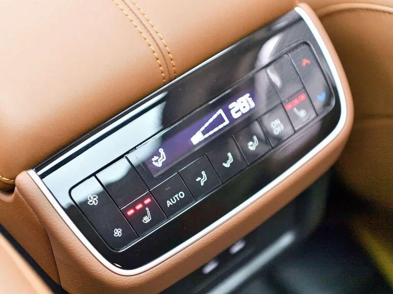 Nissan Pathfinder — фото 20