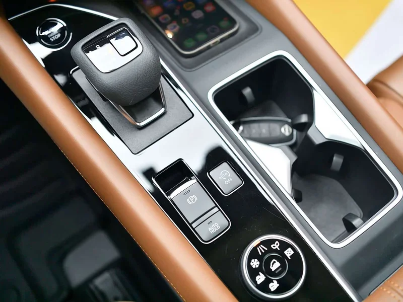 Nissan Pathfinder — фото 21