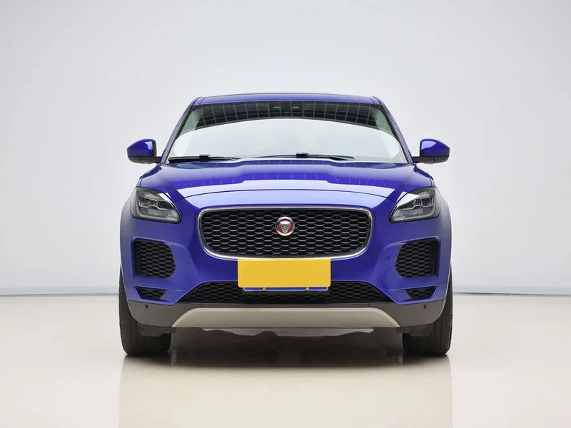 Jaguar E-PACE — фото 2
