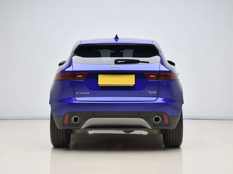 Jaguar E-PACE — фото 5