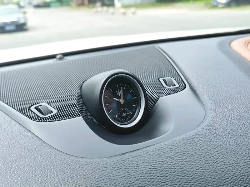 Maserati Levante — фото 18