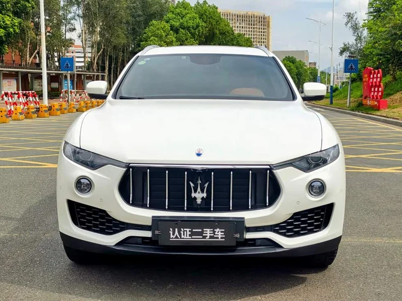 Maserati Levante — фото 2