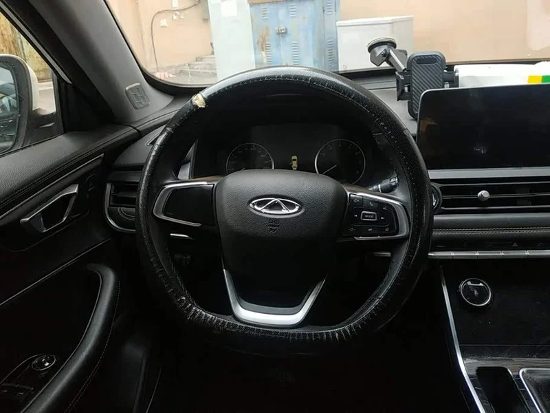 Chery Tiggo 8 — фото 15