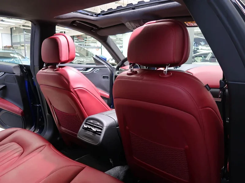 Maserati Ghibli — фото 12