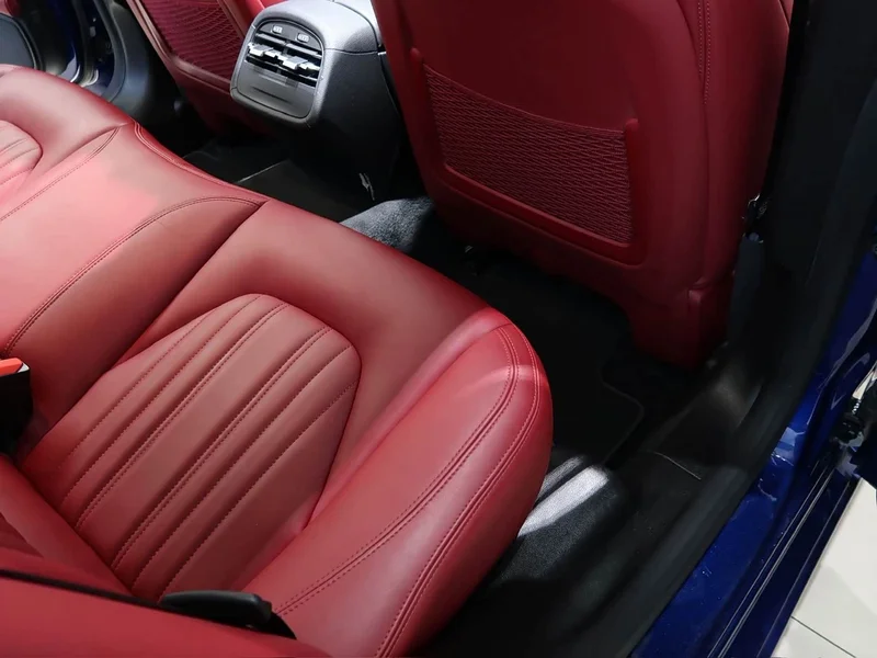 Maserati Ghibli — фото 13