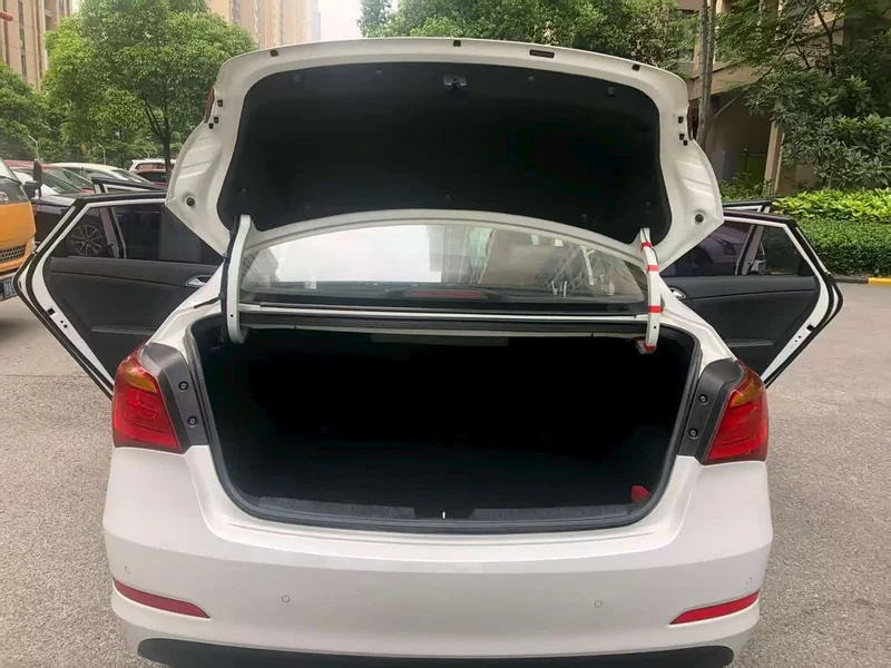 Hyundai Mistra — фото 14