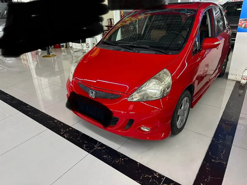 Honda Fit — фото 3