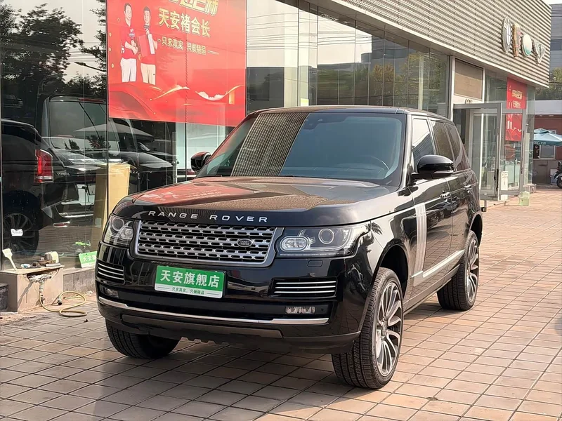 Land Rover Range Rover — фото 1