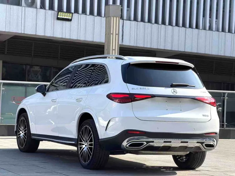 Mercedes-Benz GLC — фото 12