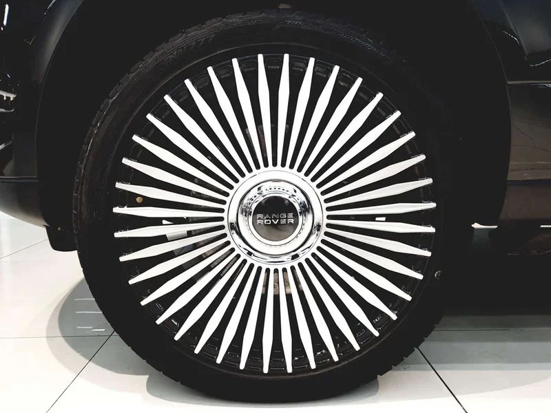 Land Rover Range Rover — фото 13