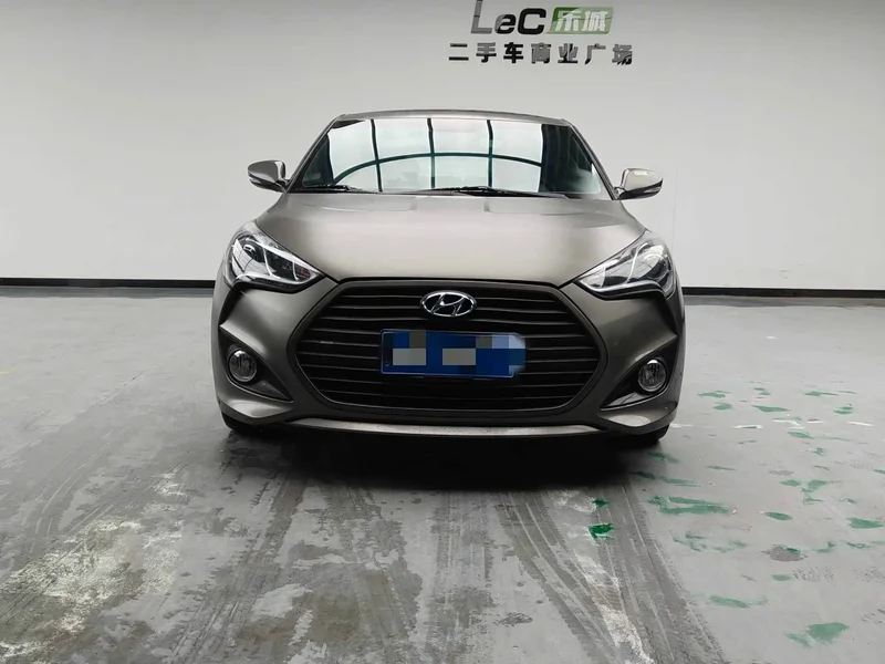 Hyundai Veloster — фото 2