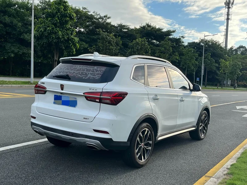 Roewe RX5 — фото 6