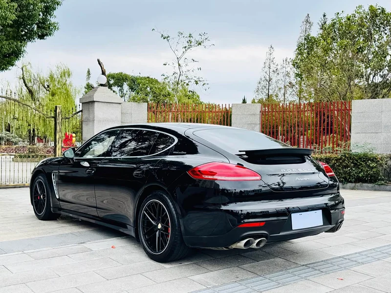Porsche Panamera — фото 4
