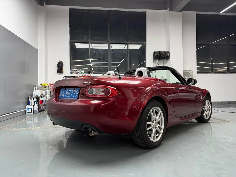 Mazda MX-5 — фото 3