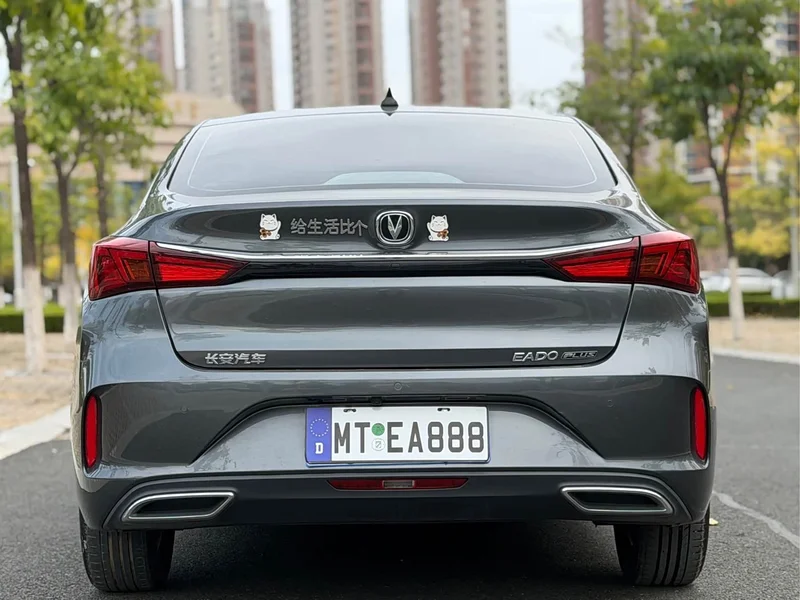 Changan Eado — фото 5