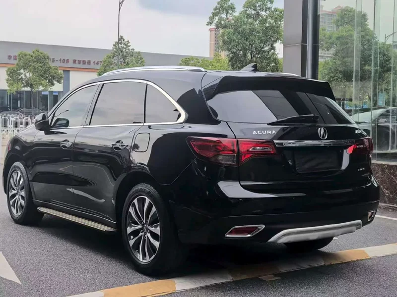 Acura MDX — фото 9