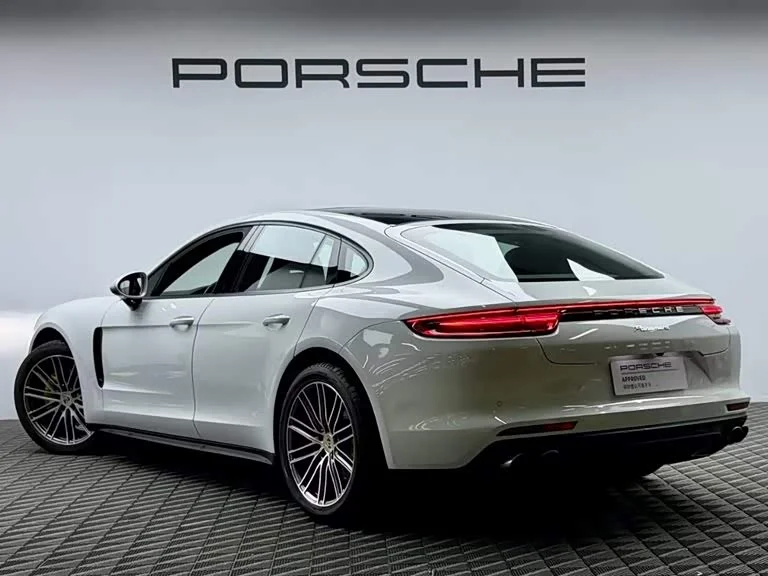 Porsche Panamera — фото 4