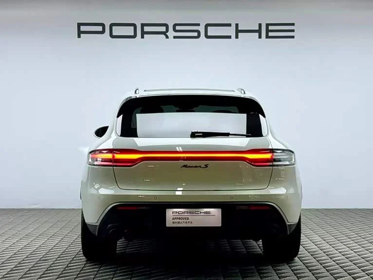 Porsche Macan — фото 6