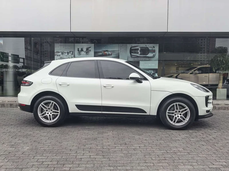 Porsche Macan — фото 3