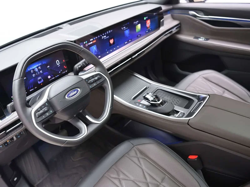 Ford Edge — фото 16