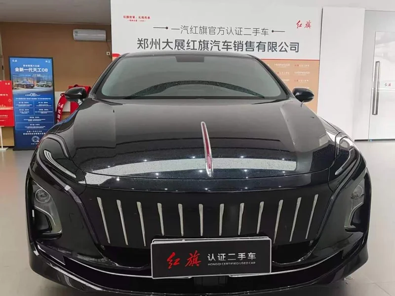 Hongqi E-QM5 — фото 2