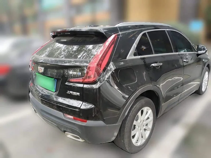 Cadillac XT4 — фото 4