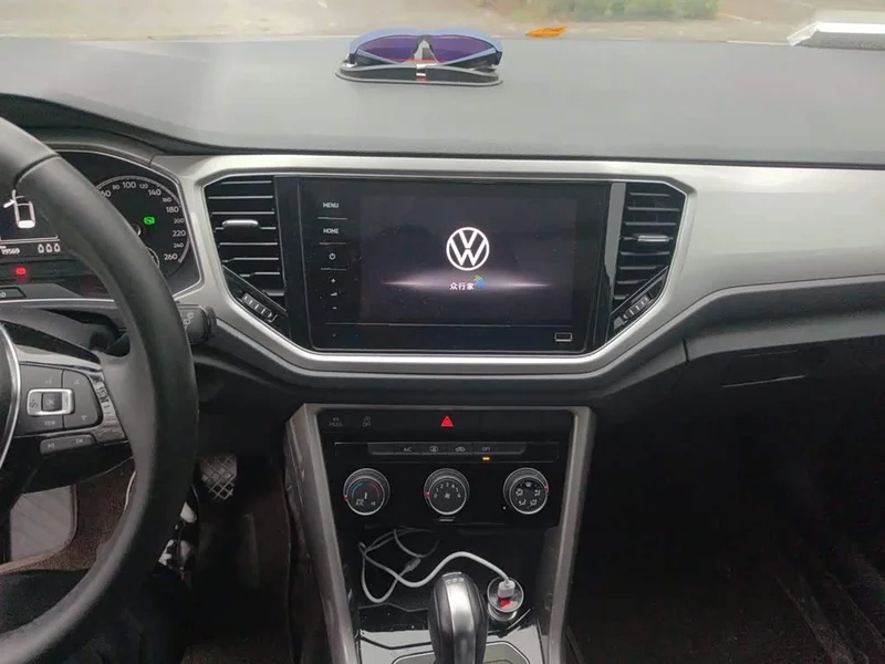 Volkswagen T-ROC Tange — фото 14