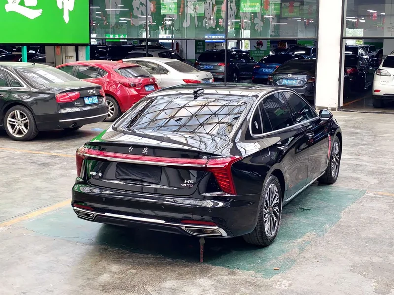 Hongqi H5 — фото 15