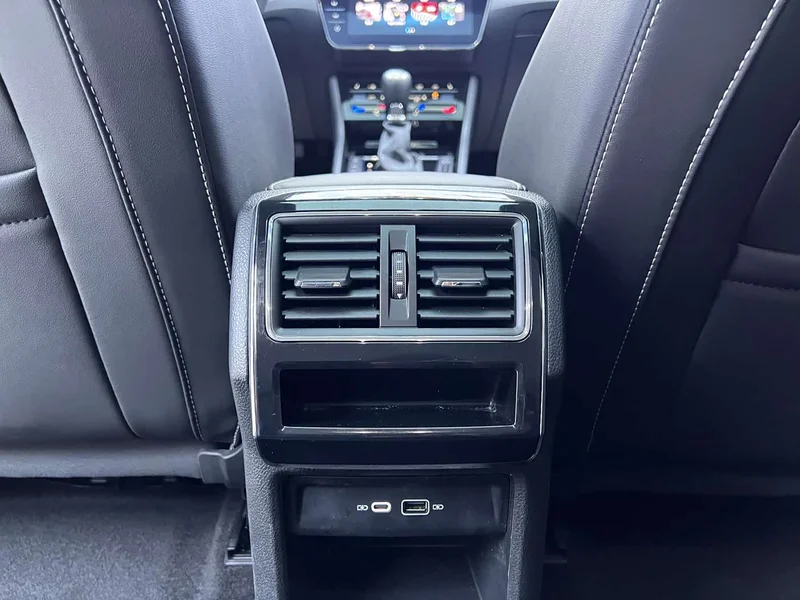 Skoda Superb — фото 14