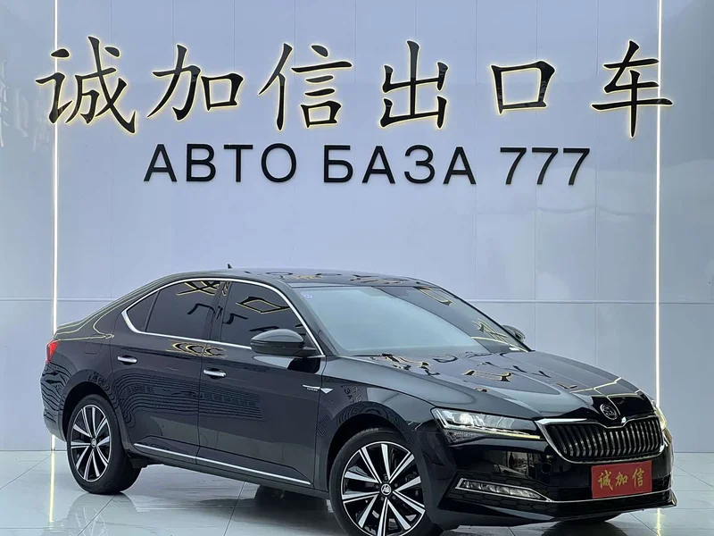 Skoda Superb — фото 3