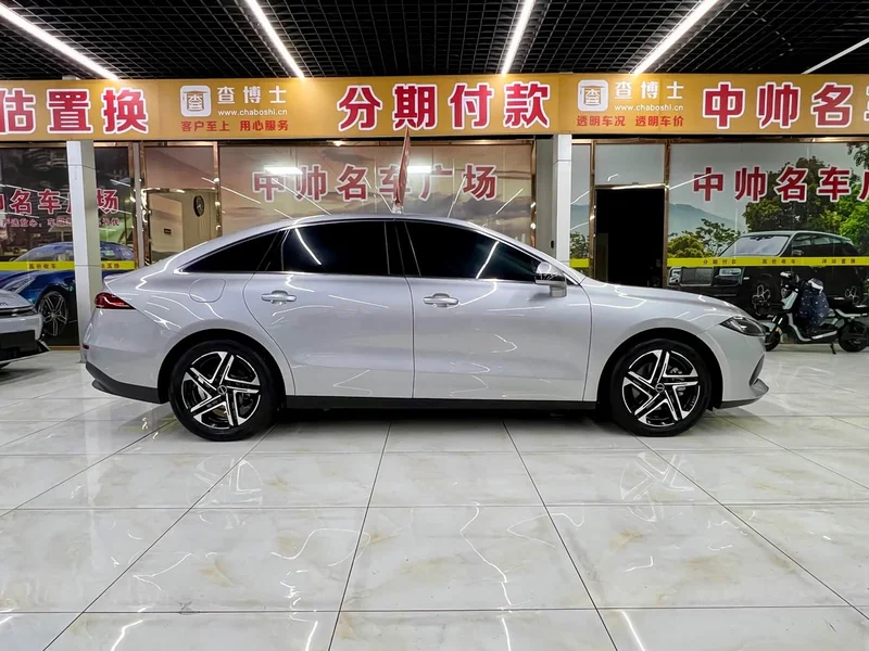 Roewe D7 — фото 7