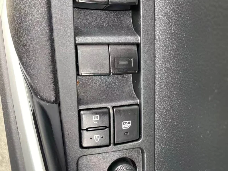 Toyota Corolla Cross — фото 12