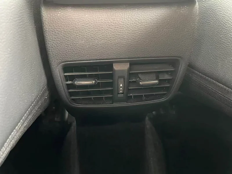 Toyota Corolla Cross — фото 23