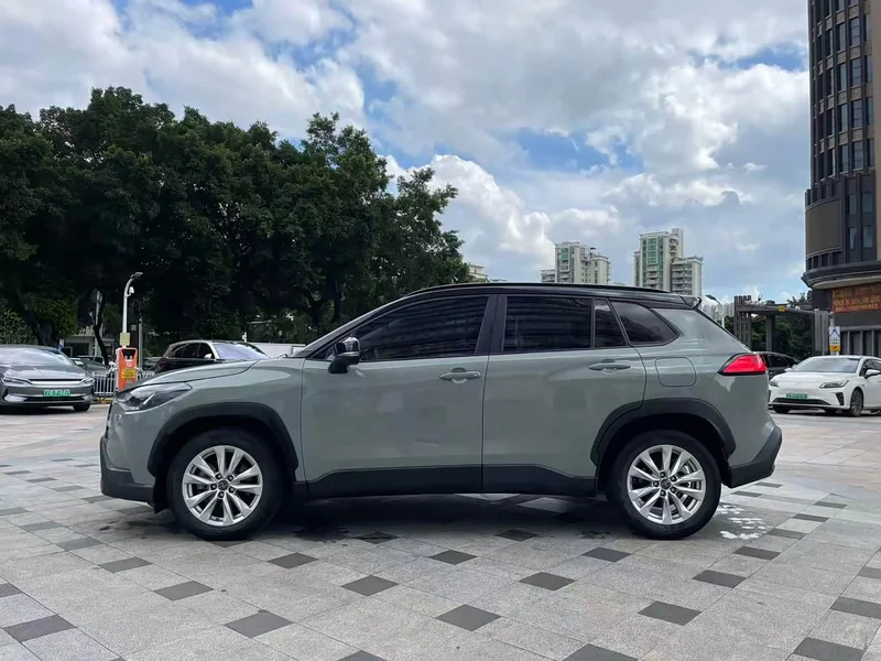 Toyota Corolla Cross — фото 4