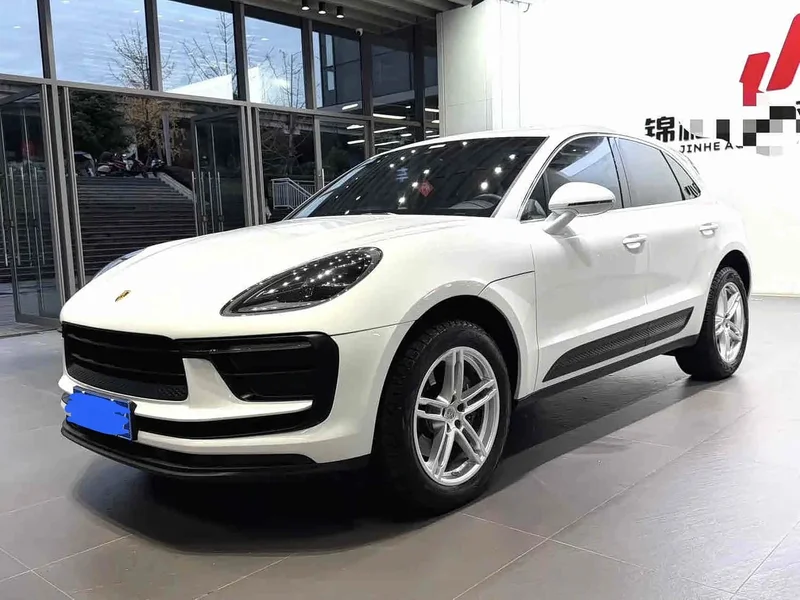 Porsche Macan — фото 1