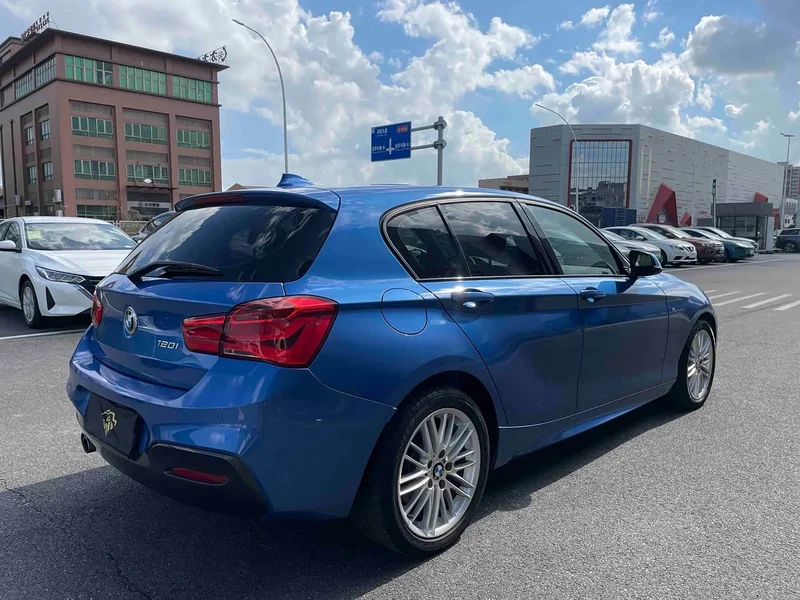 BMW 1-Series — фото 14