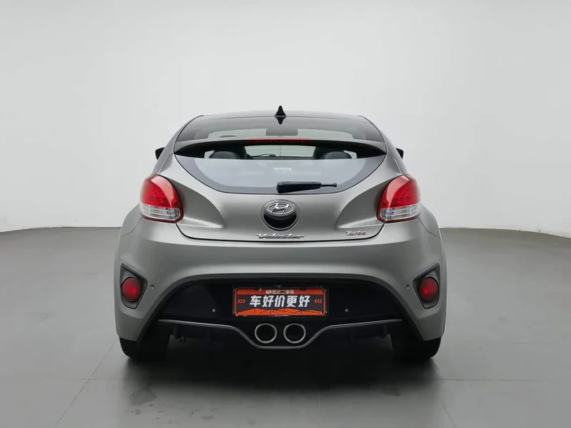 Hyundai Veloster — фото 4