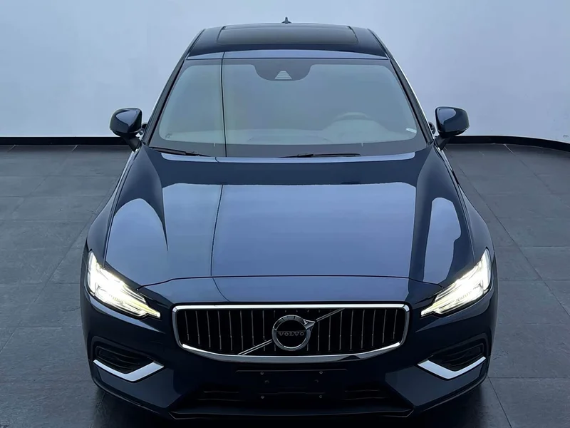 Volvo S60 — фото 2