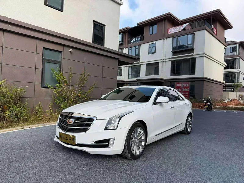Cadillac ATS-L — фото 1
