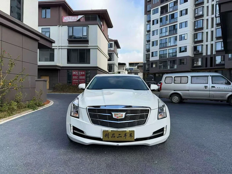 Cadillac ATS-L — фото 2
