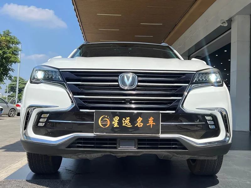 Changan CS85 COUPE — фото 2