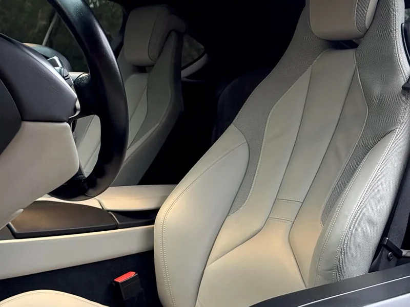BMW i8 — фото 10