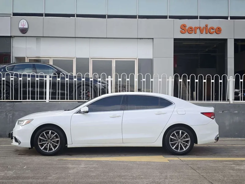 Acura TLX-L — фото 8