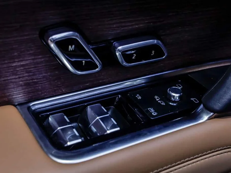 Land Rover Range Rover — фото 11